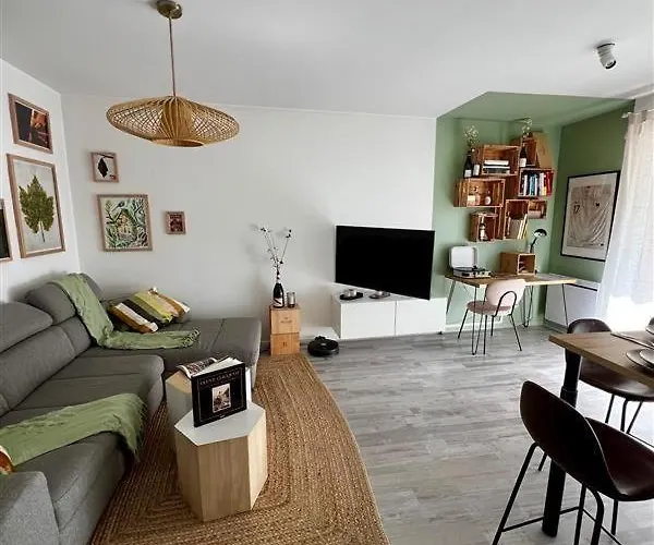 Clovis - Hypercentre Avec Balcon Et Parking